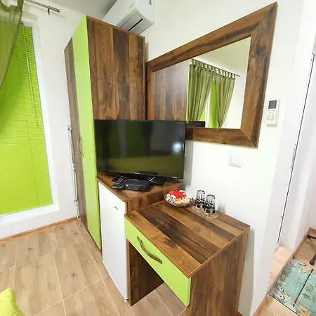 公寓 Neptun-green *