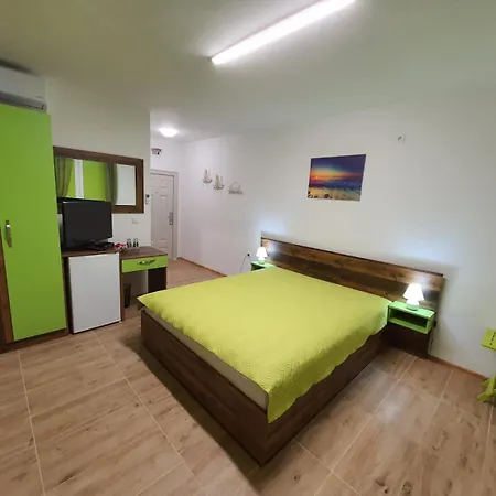 Neptun-green Apartament *